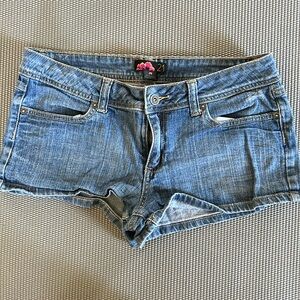 VINTAGE FOREVER 21 JEAN SHORTS